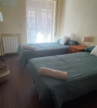 Aire Acondicionado, Un Minuto De Plaza Mayor Apartment *